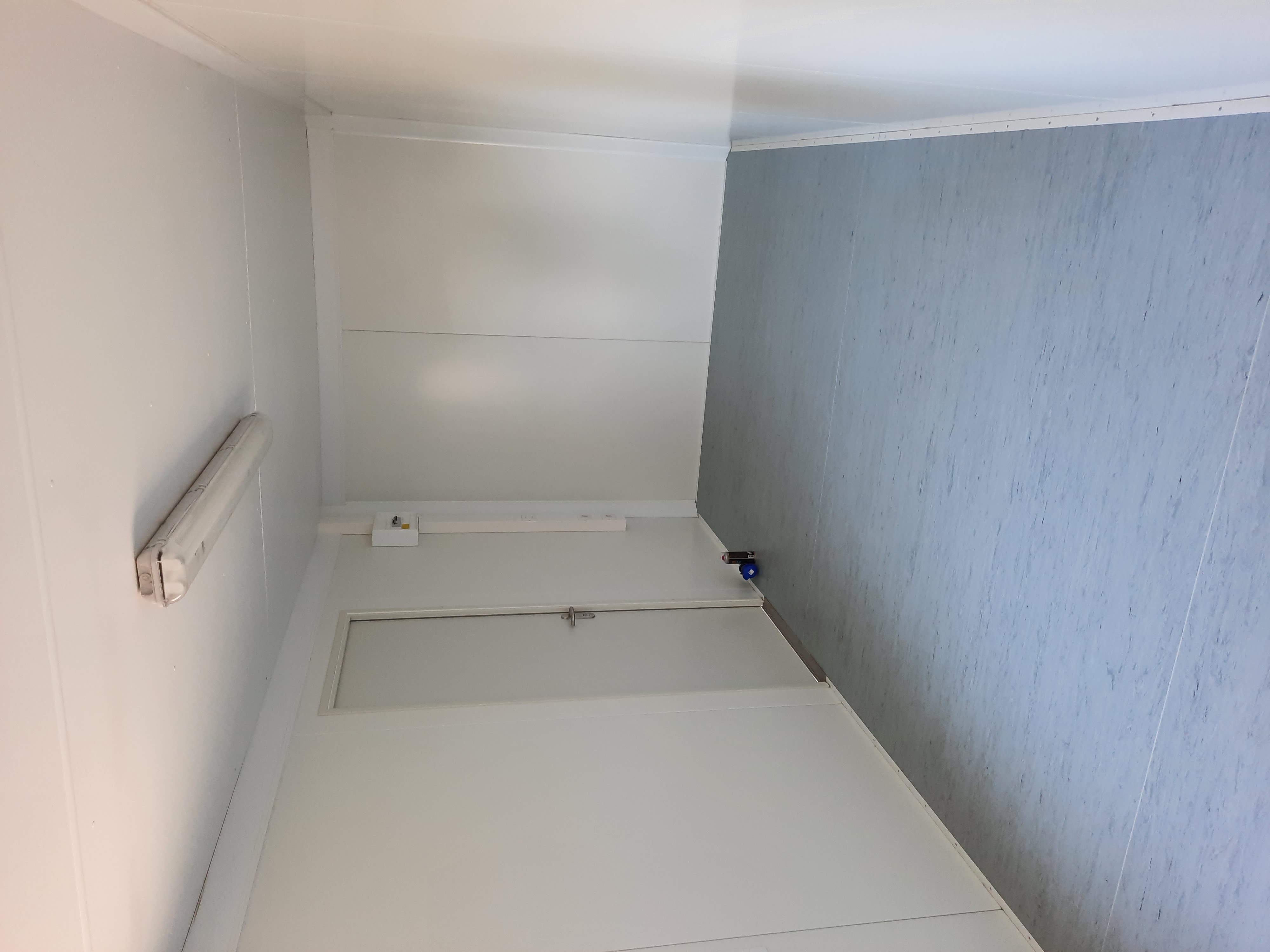 Containex BASIC soojak 2.4 x 6m, helehall RAL 7035