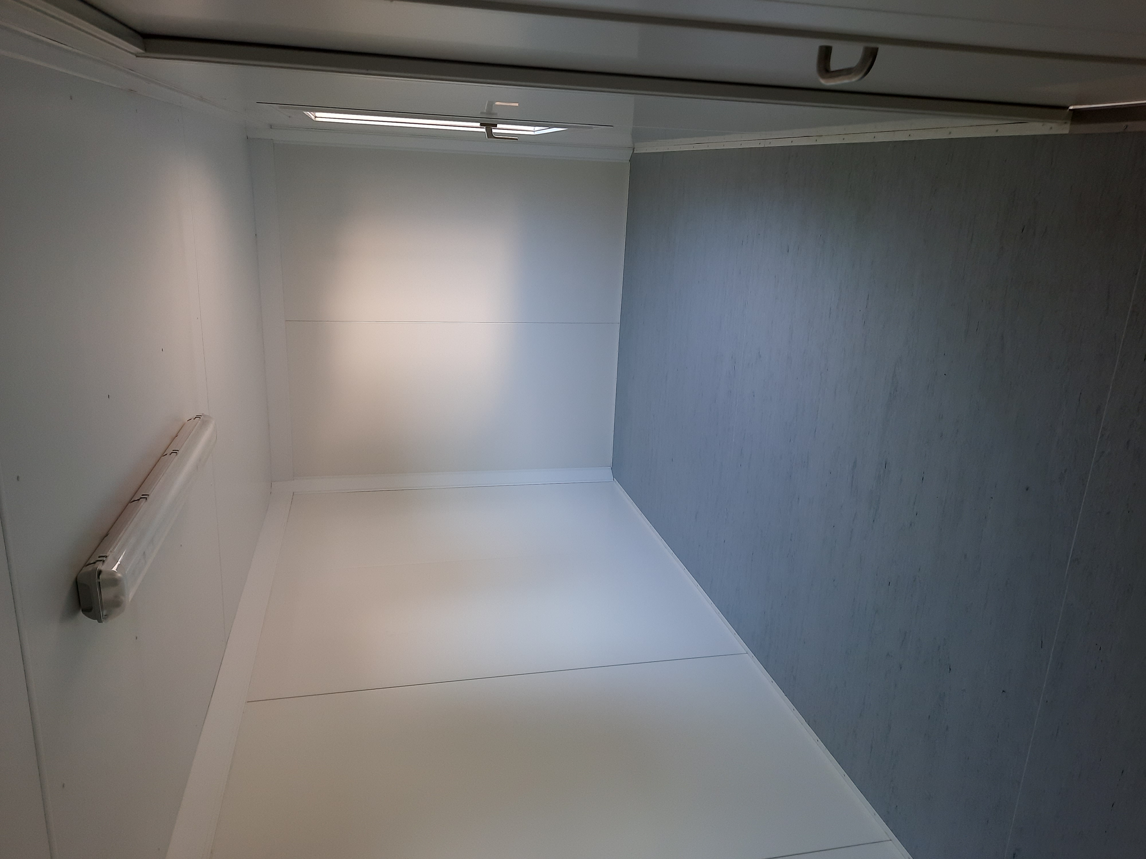 Containex BASIC soojak 2.4 x 6m, helehall RAL 7035