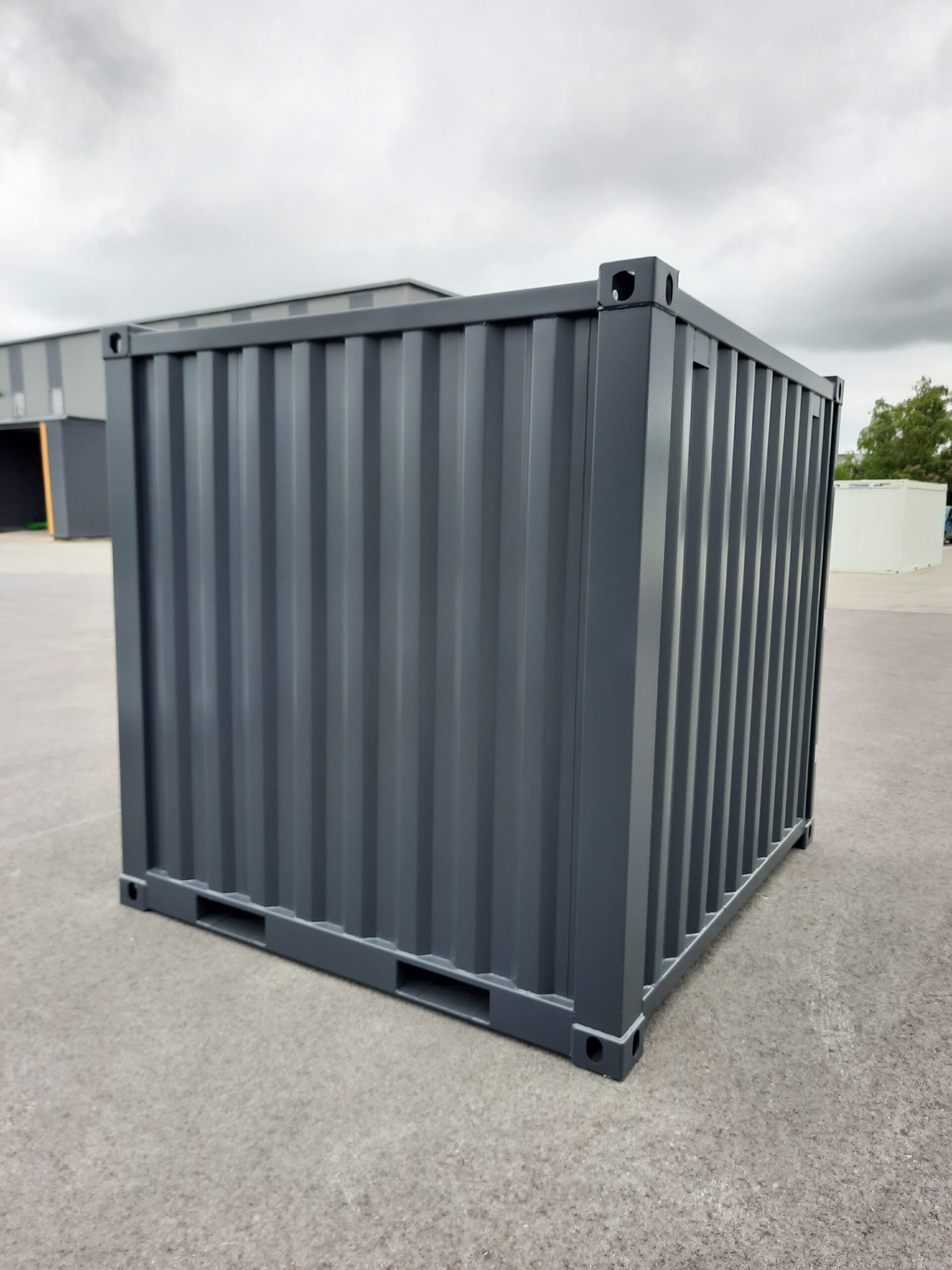 Контейнер 8´ фт 2,2 x 2,4m, темно-серый RAL 9016