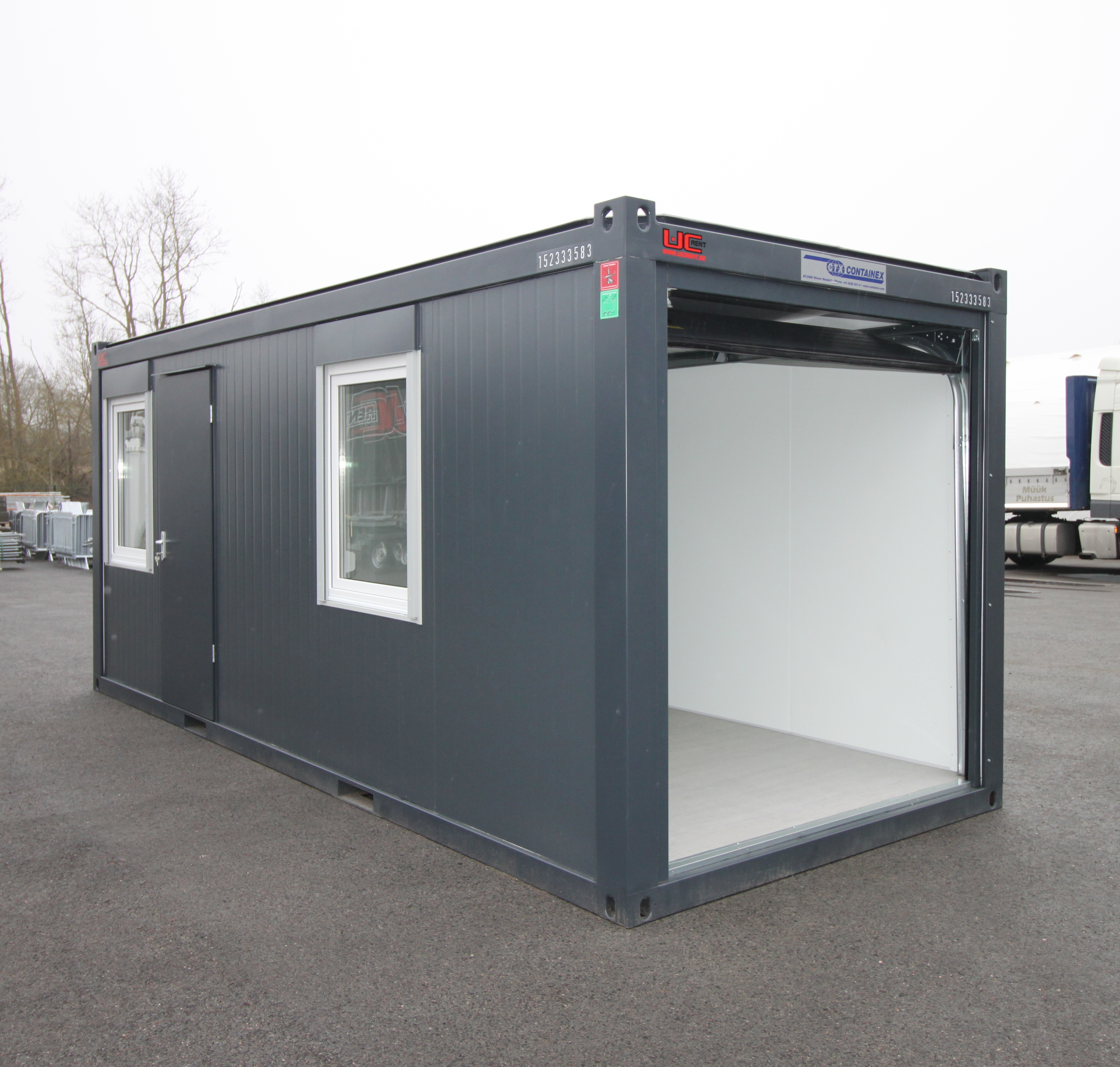Containex 2,4x6m toimisto- ja työmaakontti, PU seinäeristys, autotallin ovi, tummanharmaa RAL 7016