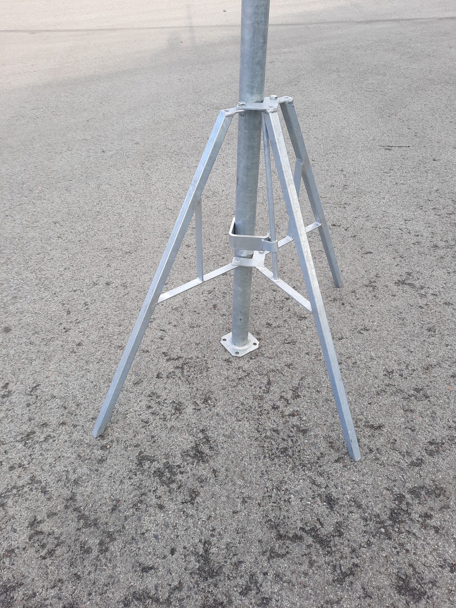 Tugiposti tugijalg, 98cm